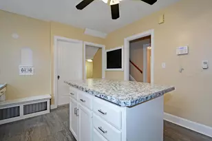 1901 Hyacinth Ave E, Saint Paul, MN 55119 - Photo 24