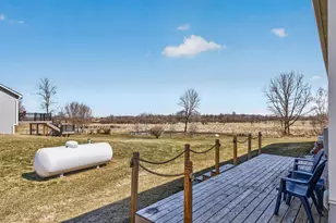 38321 Baugh St NW, Princeton, MN 55371 - Photo 40