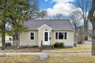 822 1st St S, Moorhead, MN 56560 - Photo 1