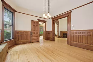 957 Ashland Ave, Saint Paul, MN 55104 - Photo 10