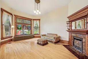 957 Ashland Ave, Saint Paul, MN 55104 - Photo 6
