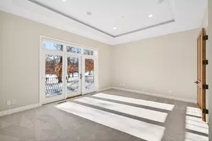 9 Hillary Farm Ln, Gem Lake, MN 55110 - Photo 28