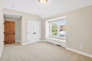 9 Hillary Farm Ln, Gem Lake, MN 55110 - Photo 48