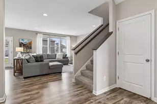 5395 Sundial Ln, Woodbury, MN 55129 - Photo 2