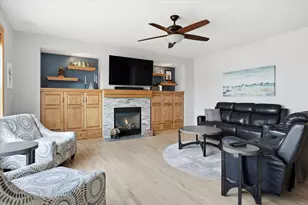 9933 Toledo Dr N, Brooklyn Park, MN 55443 - Photo 16