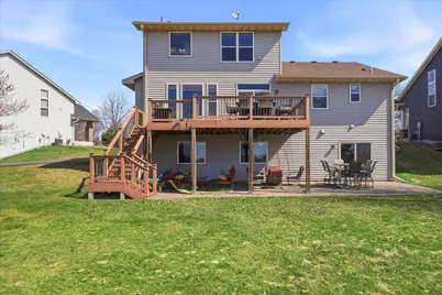 9933 Toledo Drive N, Brooklyn Park, MN 55443 - Photo 10