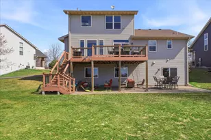 9933 Toledo Dr N, Brooklyn Park, MN 55443 - Photo 10