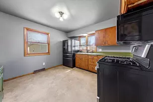 325 Le Sueur Ave, Eagle Lake, MN 56024 - Photo 6