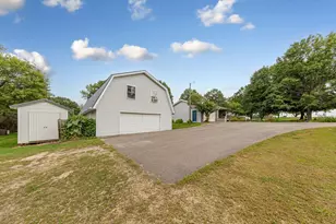 58560 Kirkwood Rd, Mankato, MN 56001 - Photo 6
