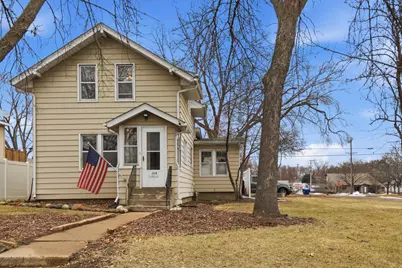 1128 8th Avenue SE, Saint Cloud, MN 56304 - Photo 1