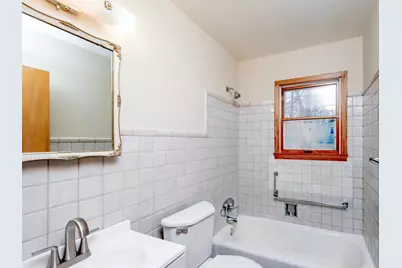 2078 Sloan Street, Maplewood, MN 55117 - Photo 12