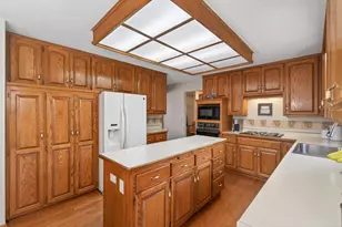11830 175th St W, Lakeville, MN 55044 - Photo 8