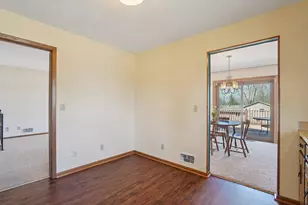 15809 Harmony Way Ct, Apple Valley, MN 55124 - Photo 16