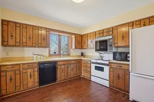 15809 Harmony Way Ct, Apple Valley, MN 55124 - Photo 14