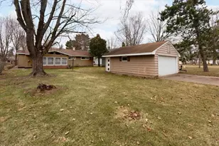 1108 Stout St, Menomonie, WI 54751 - Photo 38