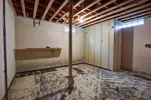 1108 Stout St, Menomonie, WI 54751 - Photo 34