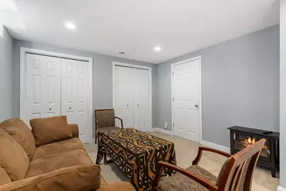 21 Russell Avenue S, Minneapolis, MN 55405 - Photo 18