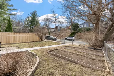 21 Russell Avenue S, Minneapolis, MN 55405 - Photo 22