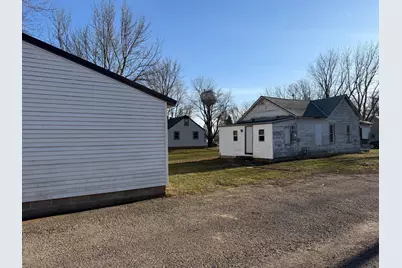 125 N 2nd Street, Eagle Lake, MN 56024 - Photo 8
