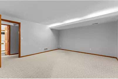 2217 Baihly Summit Drive SW, Rochester, MN 55902 - Photo 28