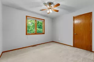 2217 Baihly Summit Dr SW, Rochester, MN 55902 - Photo 22