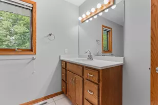 2217 Baihly Summit Dr SW, Rochester, MN 55902 - Photo 14