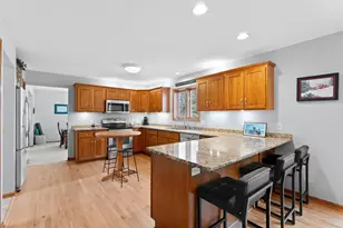 2217 Baihly Summit Dr SW, Rochester, MN 55902 - Photo 10