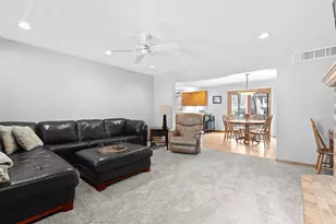 2217 Baihly Summit Dr SW, Rochester, MN 55902 - Photo 16