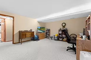 2217 Baihly Summit Dr SW, Rochester, MN 55902 - Photo 34