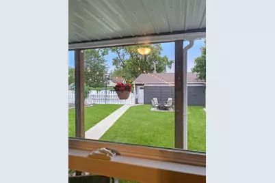 411 2nd Street SW, Wadena, MN 56482 - Photo 8