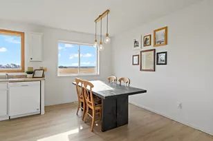 4372 Blakewood Dr, Shakopee, MN 55379 - Photo 6