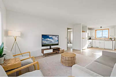 4372 Blakewood Drive, Shakopee, MN 55379 - Photo 8