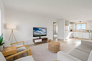 4372 Blakewood Dr, Shakopee, MN 55379 - Photo 8