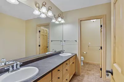 1929 Woodcrest Drive NE, Owatonna, MN 55060 - Photo 36