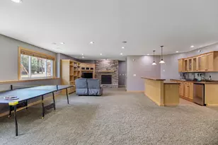 1929 Woodcrest Dr NE, Owatonna, MN 55060 - Photo 38