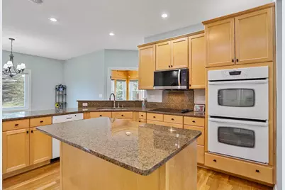 1929 Woodcrest Drive NE, Owatonna, MN 55060 - Photo 14