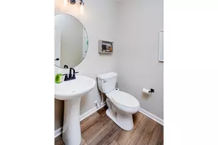 900 Mount Curve Blvd, Saint Paul, MN 55116 - Photo 16