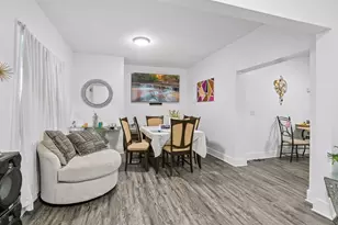 935 Iglehart Ave, Saint Paul, MN 55104 - Photo 4