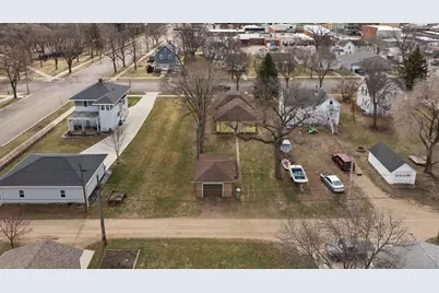 210 Haarfager Avenue N, Canby, MN 56220 - Photo 8