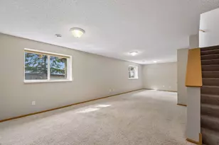 10541 188th St W, Lakeville, MN 55044 - Photo 18