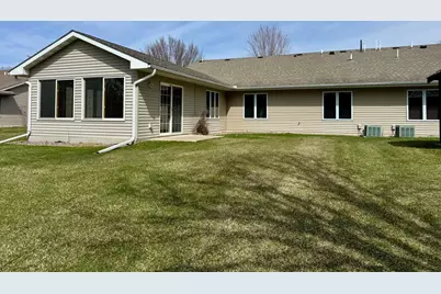 2733 Campus Lane, Albert Lea, MN 56007 - Photo 2