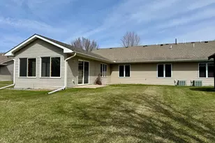 2733 Campus Ln, Albert Lea, MN 56007 - Photo 2