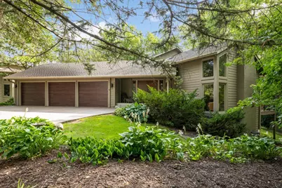 5847 Long Brake Trail, Edina, MN 55439 - Photo 2