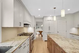 5847 Long Brake Trail, Edina, MN 55439 - Photo 16