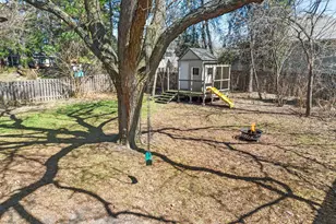 1776 McMenemy St, Maplewood, MN 55117 - Photo 48