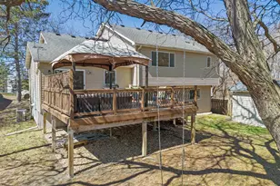 1776 McMenemy St, Maplewood, MN 55117 - Photo 42