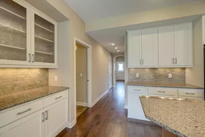 8761 Upper 7th Place N, Lake Elmo, MN 55042 - Photo 8