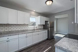 604 W Brooks St, Arlington, MN 55307 - Photo 14