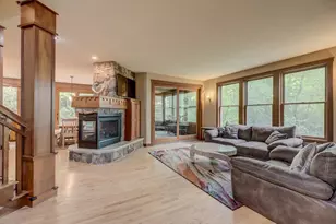 317 Meadow Ridge Ct, Hudson, WI 54016 - Photo 6