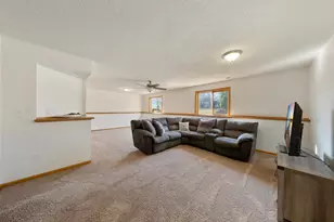 729 O'Brien Pkwy, Belle Plaine, MN 56011 - Photo 14